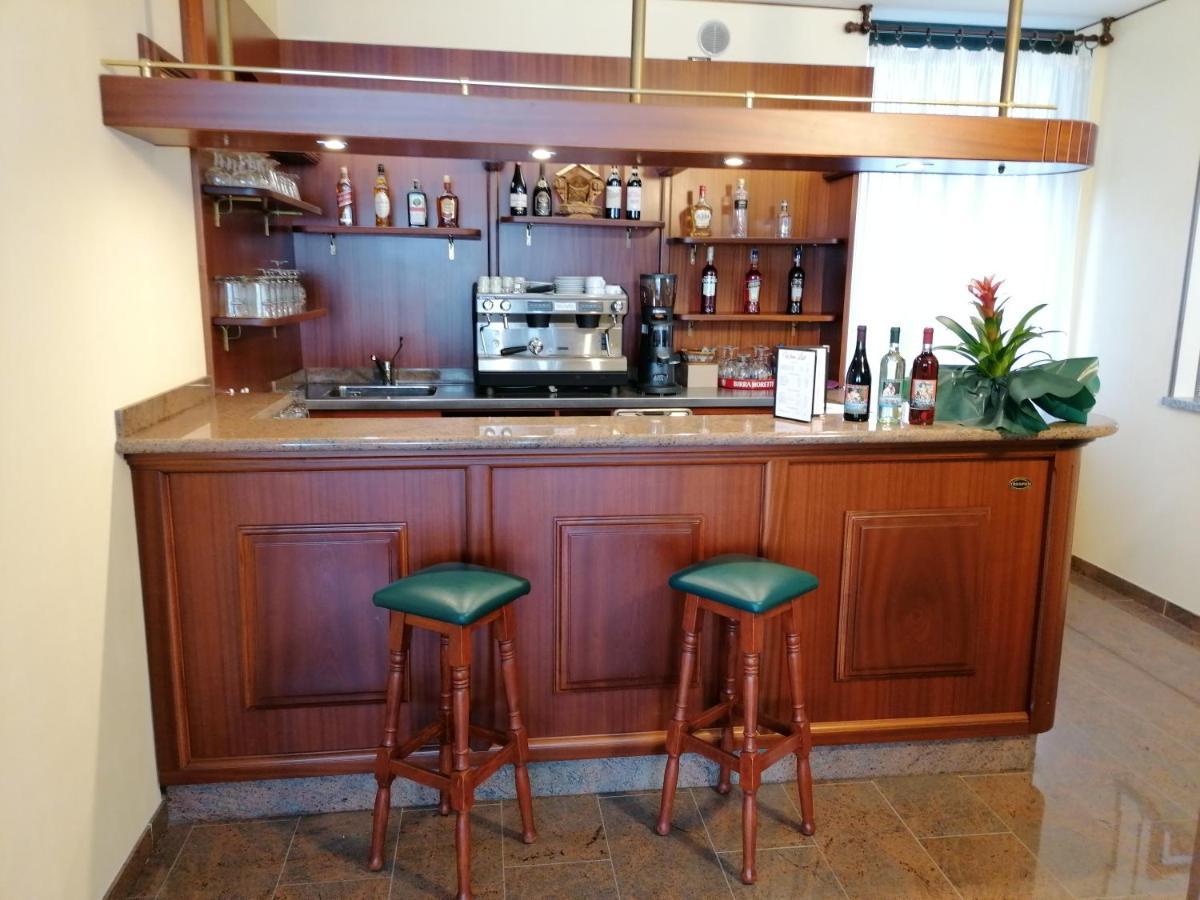 Residence Villa Margherita B&B Nebbiuno エクステリア 写真